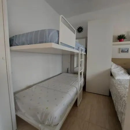 En Primera Linea De Playa En Apartment Cambrils