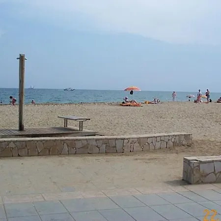 En Primera Linea De Playa En *