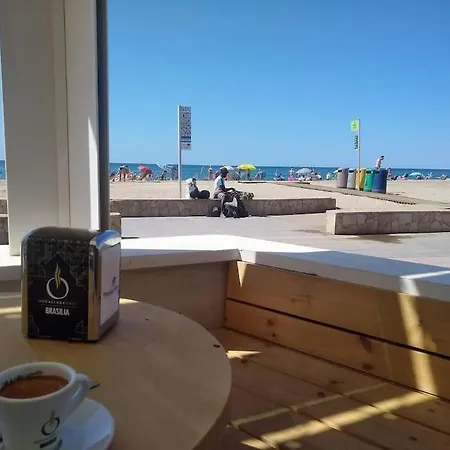 En Primera Linea De Playa En Cambrils